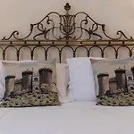 ベッド・アンド・ブレックファスト Domus Borbonica ナポリ