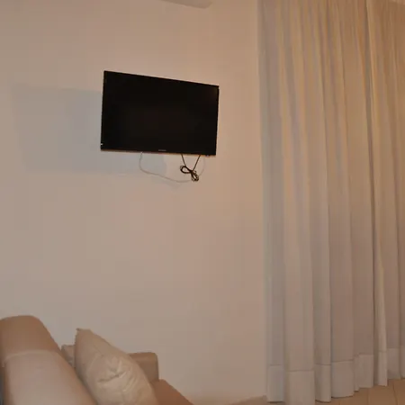 Bed and breakfast Domus Borbonica 4*