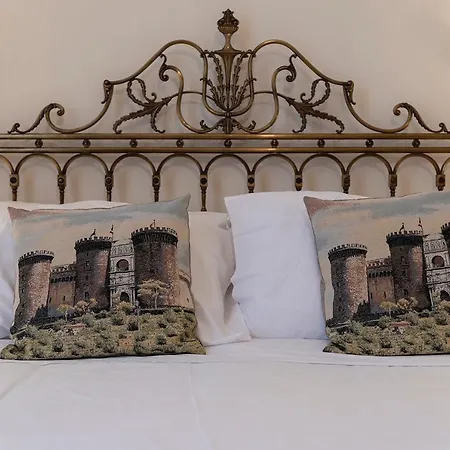 Bed & Breakfast Domus Borbonica Napoli