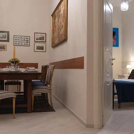 Domus Borbonica Couette-café Naples