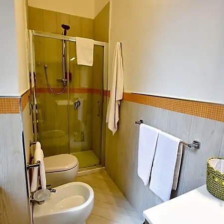 Domus Borbonica 4* Naples