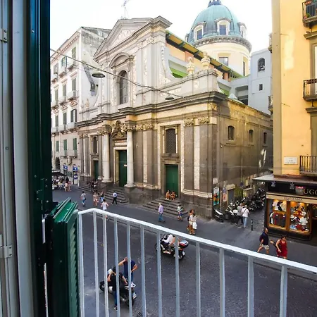 Domus Borbonica Couette-café