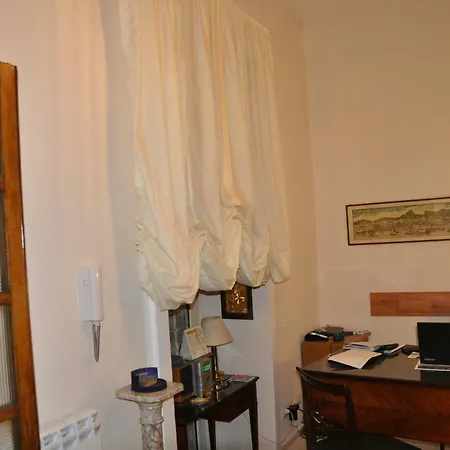 Bed & Breakfast Domus Borbonica