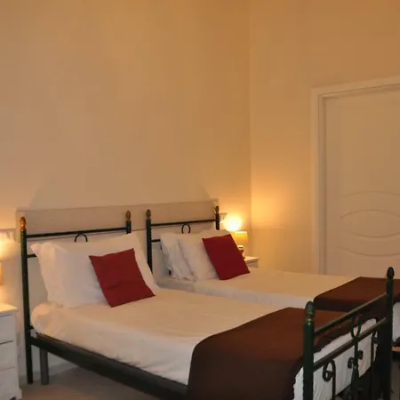 Domus Borbonica 3* Napoli
