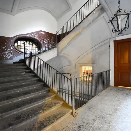 فندق مبيت وإفطار Domus Borbonica